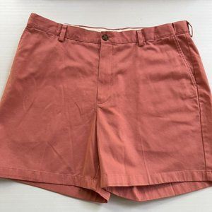 L L Bean Cotton Comfort Stretch Waist Shorts Flat Front Men's Sz 38 Salmon